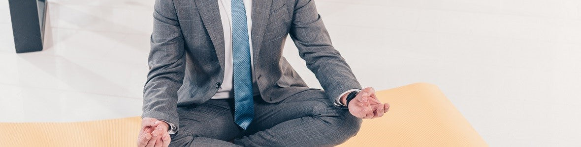 Op Werk ontspannen met Yoga op Kantoor