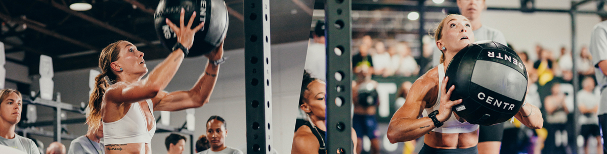 Hyrox Wall Balls: Techniek, training & tips | Fitwinkel