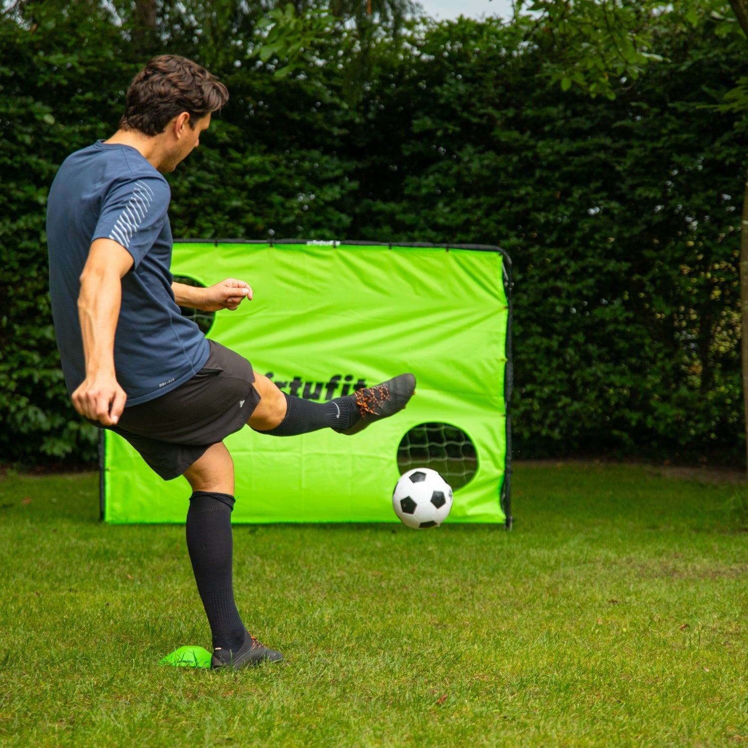 VirtuFit Voetbaldoel met Doelwand - Voetbal Goal - 180 x 120 cm - Tweedekans