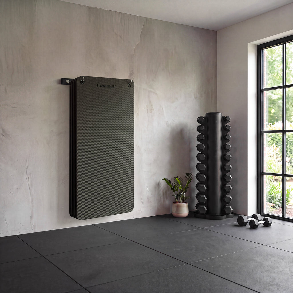 Flow Fitness Wandrek voor Fitnessmatten - Opbergrek - Wandmontage