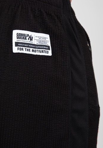 augustine-old-school-shorts-black-red