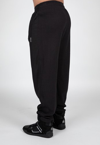 augustine-old-school-pants-black-red