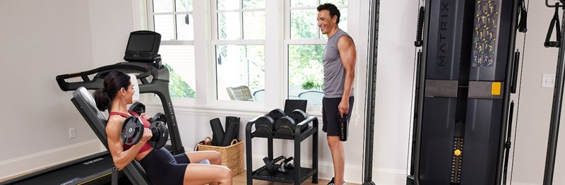 Afvallen met krachttraining: zo verlies je vet én bouw je spiermassa op