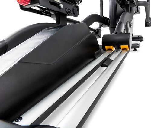 Sole Fitness E95 Crosstrainer rails