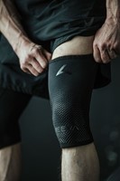 Reeva Knee Sleeves Reflective - Knie bandage - 5 mm