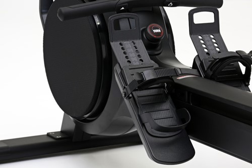 Life Fitness Heat Row LCD Roeitrainer - Voetsteunen