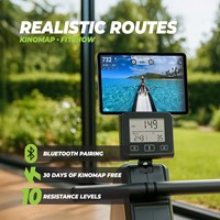 Detailopname VirtuFit ROW200i Roeitrainer display met tabletsteun voor Kinomap en FitShow apps via Bluetooth pairing.