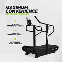 Infographic van de VirtuFit Pro Elite HiiT Running Air Runner loopband met handige details over de soepele transportwielen de transporthendel en de geïntegreerde bidonhouder.